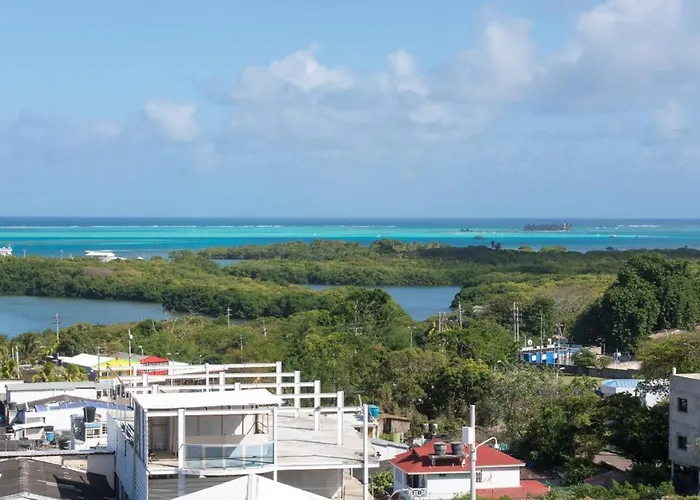 Bay Winds Inn