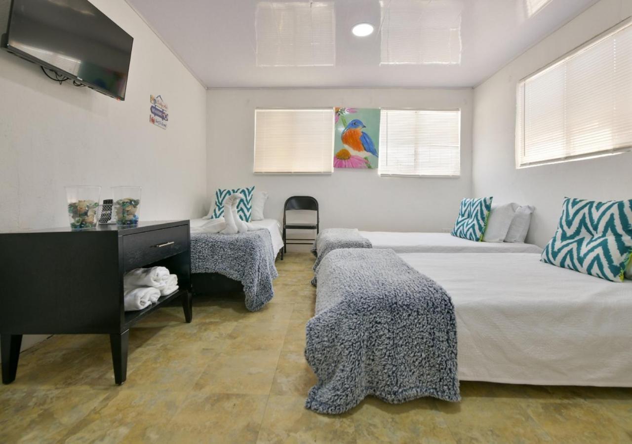Apartment Bay Winds
